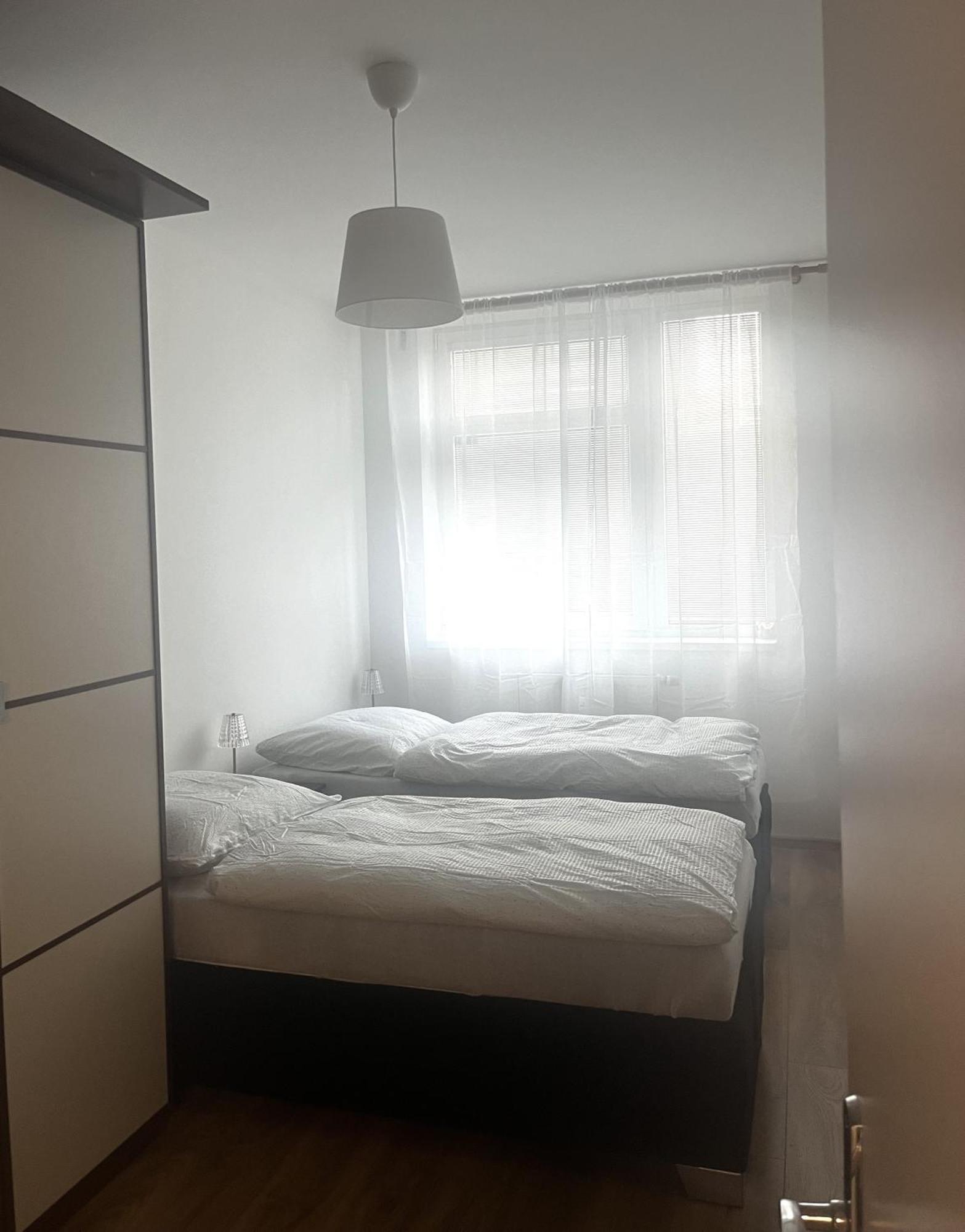 Praha 5 Barrandov- Apartman Daniela Luaran gambar